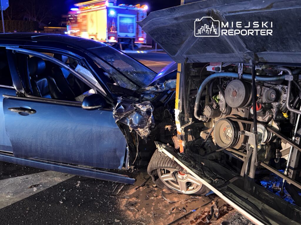 niepor cie de otobusle arac carpisti yaralanan olmadi 55812