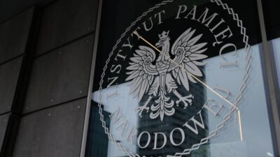 Nkvd tarafından cinayete kurban giden polonyalı subayın nişanı ukrayna'da satışa çıkarıldı 2 Nkvd tarafindan cinayete kurban giden polonyali subayin nisani ukrayna da satisa cikarildi 52353