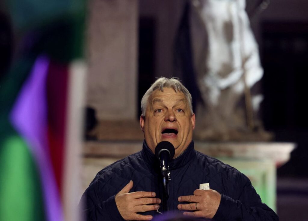 orb n in siyasi donusumu sovyet karsitligindan kremlin e uzanan yol 56992