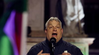 Orbán'ın siyasi dönüşümü: sovyet karşıtlığından kremlin'e uzanan yol 2 Orb n in siyasi donusumu sovyet karsitligindan kremlin e uzanan yol 56992