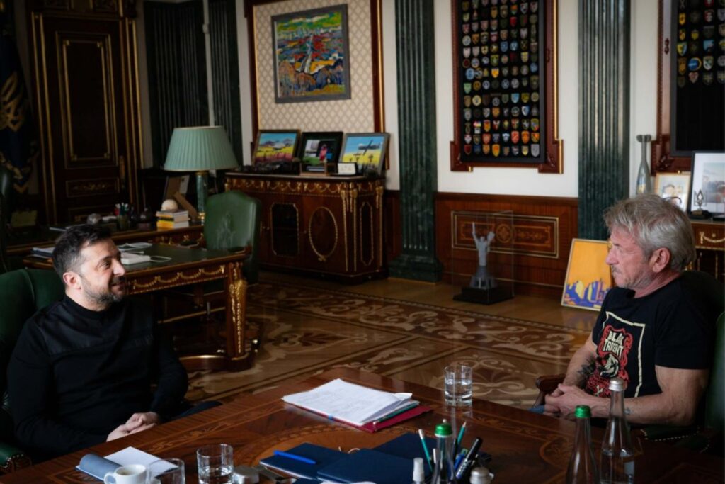 oscar odullu sean penn zelensky ile kijiv de bir araya geldi 52275