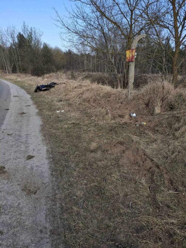 ostrowi mazowiecki de motosiklet kazasi surucu havadan hastaneye kaldirildi 52152