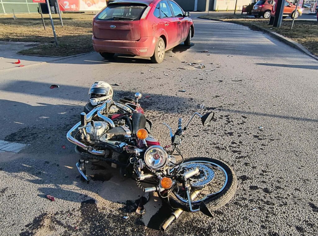 p ock ta trafik kazasi motokrosikletli genc hastaneye kaldirildi 50928