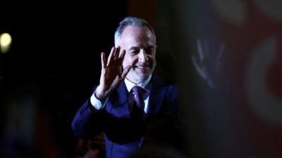 Paris'te solun zaferi: gregoire, yeni belediye başkanı seçildi 2 Paris te solun zaferi gregoire yeni belediye baskani secildi 54196