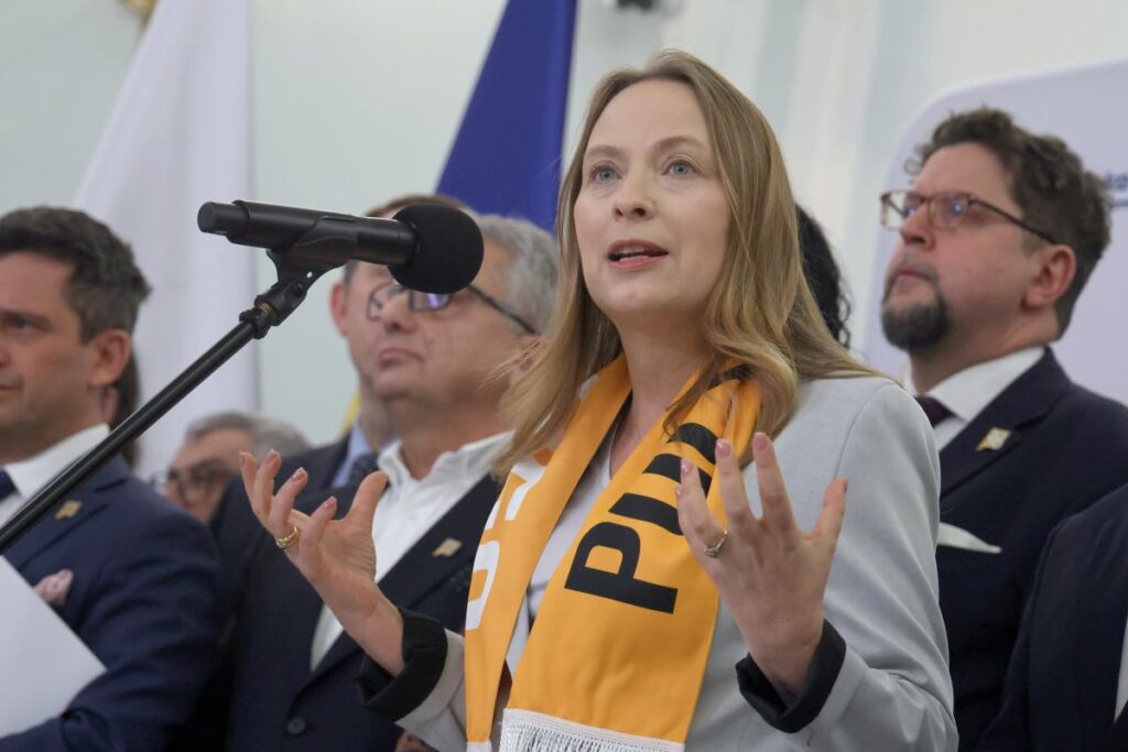 polonya 2050 orta sinifi odakli yeni programini aciklayacak 53342