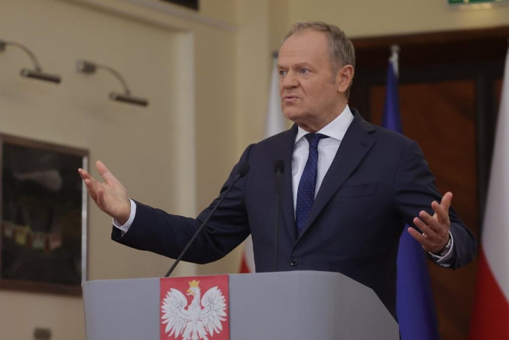 polonya basbakani tusk orban in politikalari polonya ve avrupa nin cikarlarina hizmet etmiyor 55680