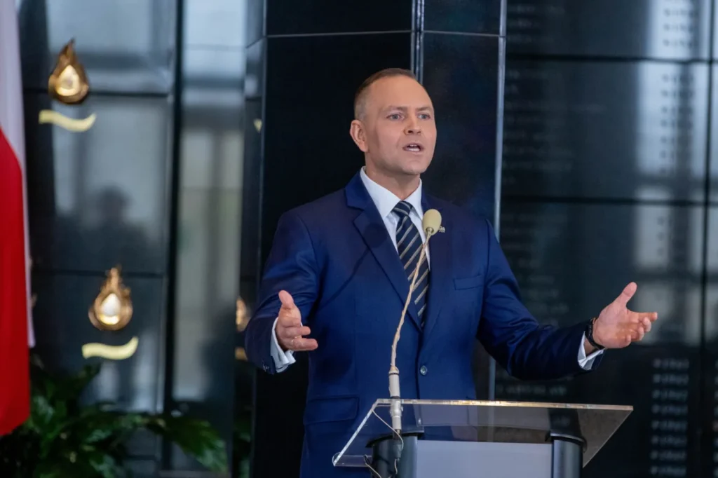 polonya baskani nawrocki yahudi kurtaran polonyalilarin cesareti hristiyan kimliginden kaynaklaniyor 54768