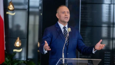 Polonya baskani nawrocki yahudi kurtaran polonyalilarin cesareti hristiyan kimliginden kaynaklaniyor 54768