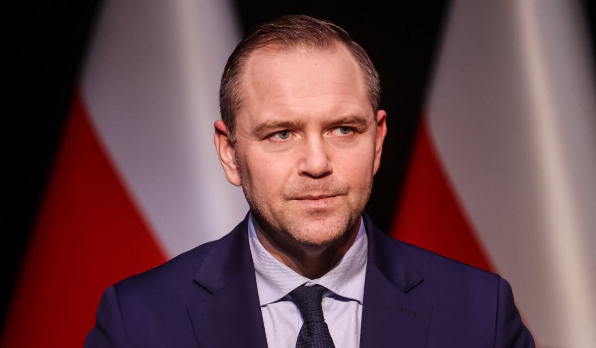 Polonya cumhurbaşkanı, i̇stihbarat teşkilatları mensuplarının rütbe terfilerini onayladı 1 Polonya cumhurbaskani i stihbarat teskilatlari mensuplarinin rutbe terfilerini onayladi 53391