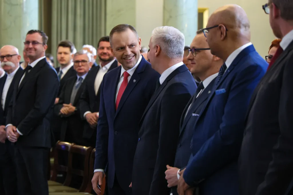 polonya cumhurbaskani nawrocki ekonomik kalkinmayi hizlandirmak i cin i s konseyi kurdu 55139