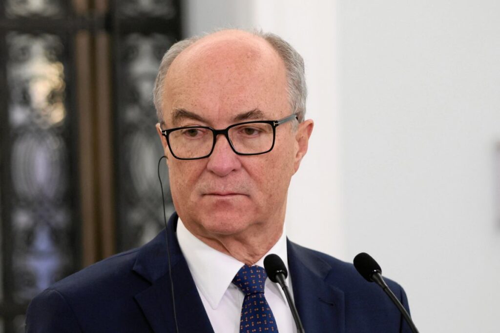 polonya cumhurbaskani nawrocki nin budapeste ziyareti polonya i cinde gerginlige yol acti 54778