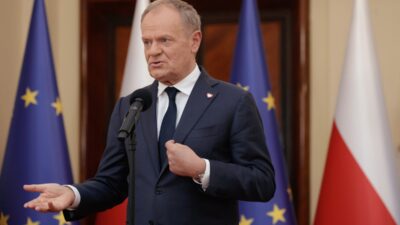 Polonya cumhurbaskani nawrocki ye gorevlendirme sirasinda gazeteciye sert uyari putin bir savas suclusudur 54508