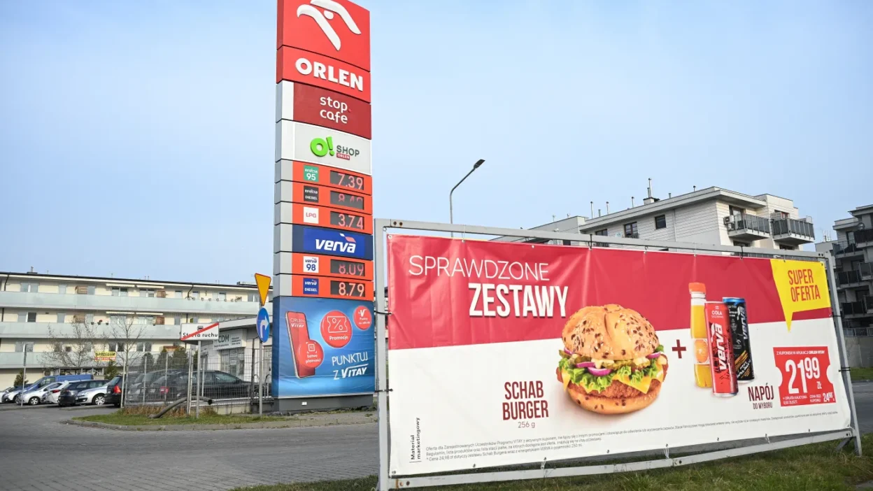 Polonya'da akaryakıt fiyatlarına yeni sınırlar getirildi 1 Polonya da akaryakit fiyatlarina yeni sinirlar getirildi 57335