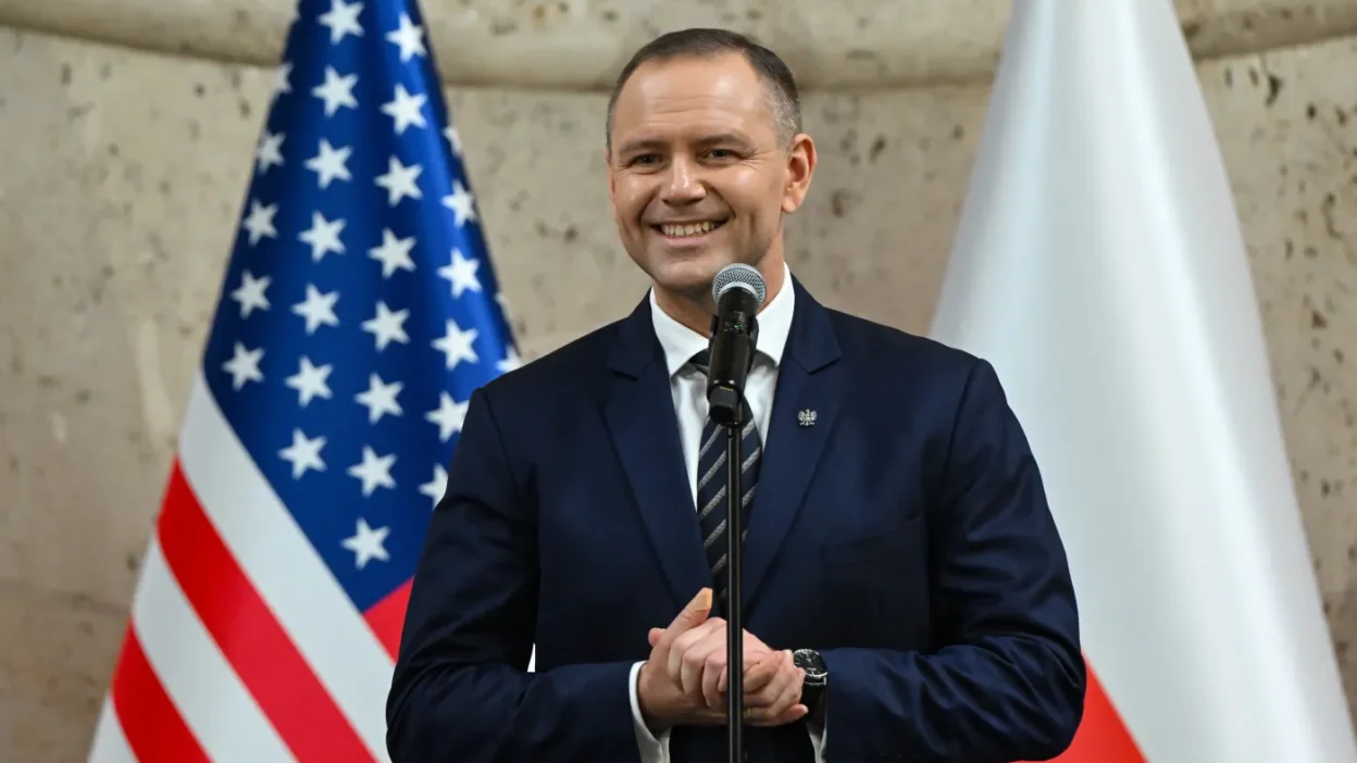 Polonya da anayasa mahkemesi krizine i liskin cumhurbaskani nawrocki nin degerlendirmesi 56760