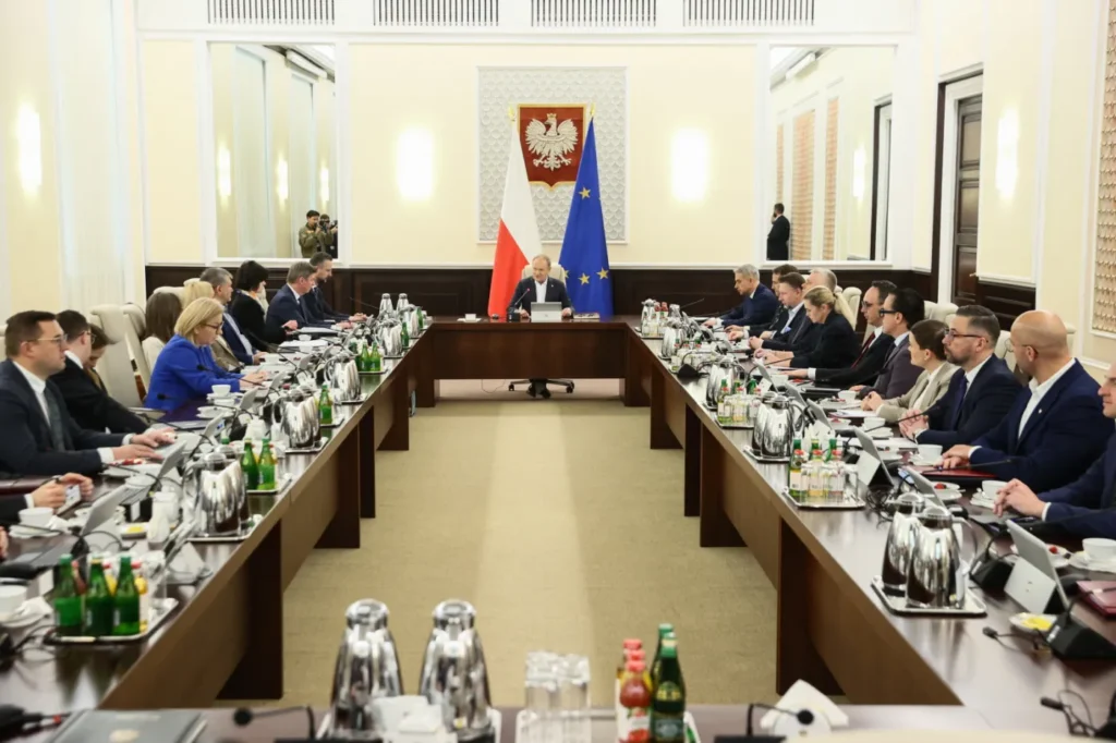 polonya da avrupa tutuklama emri uygulamasina yonelik yeni duzenleme kabul edildi 54832