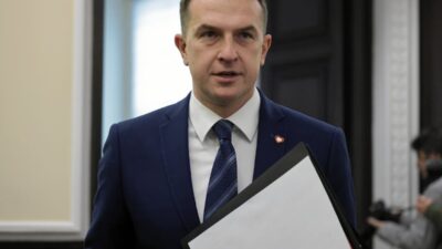 Polonya da basbakan tusk in aciklamalariyla celisen dogum unitesi gercegi 54889