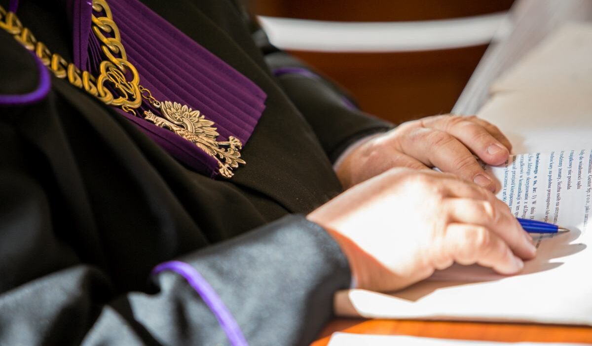 Polonya'da boşanma sürecinde yeni dönem: dava dışı çözüm yolu açıldı 1 Polonya da bosanma surecinde yeni donem dava disi cozum yolu acildi 51483