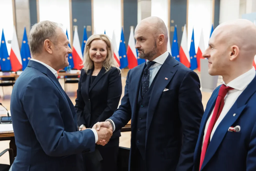 polonya da deregulasyon girisimi beklentileri karsilamadi 54695