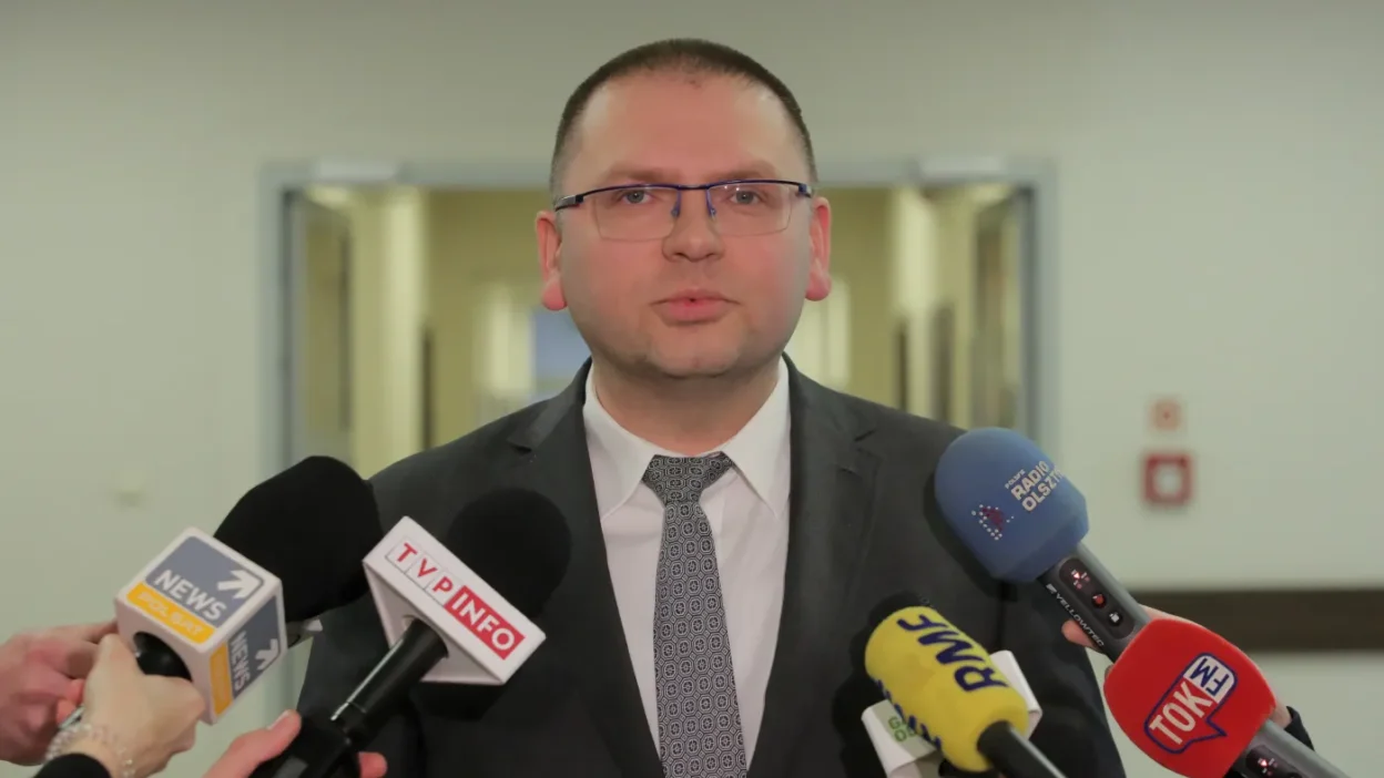 Polonya'da eski mahkeme başkanı nawacki'ye yaklaşık 100 bin złoty'lik dava açıldı 1 Polonya da eski mahkeme baskani nawacki ye yaklasik 100 bin z oty lik dava acildi 55019