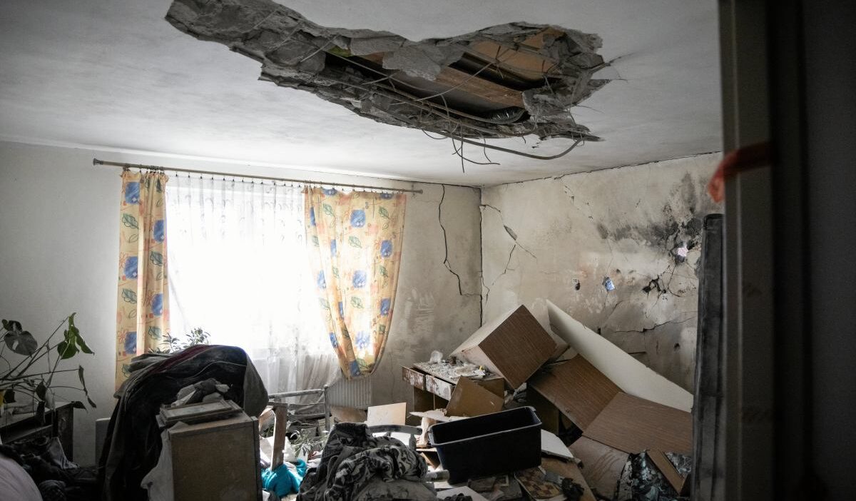 Polonya da evini kaybeden aileye devlet destegi olayla i lgili soru i saretleri devam ediyor 54145