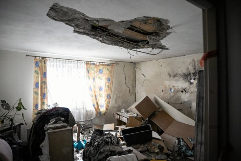 Polonya da evini kaybeden aileye devlet destegi olayla i lgili soru i saretleri devam ediyor 54145