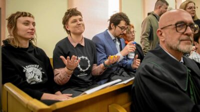 Polonya da i nsani yardim calisanlarina yonelik dava yargitay da sona erdi 51832