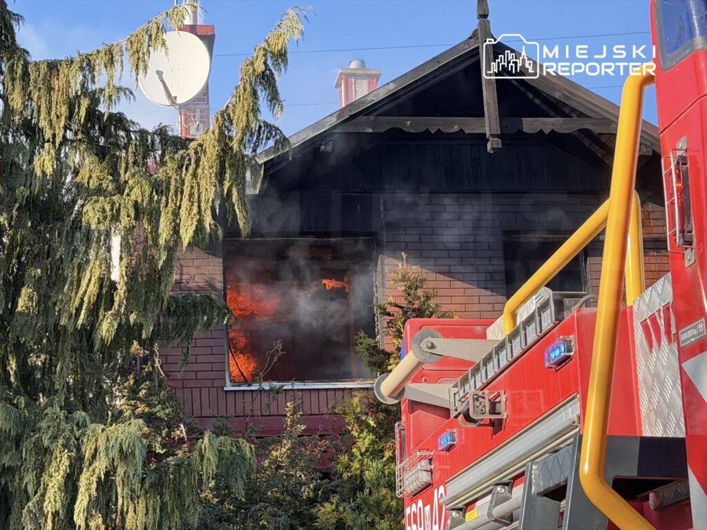 polonya da konut yangini komsu evler koruma altina alindi 51531