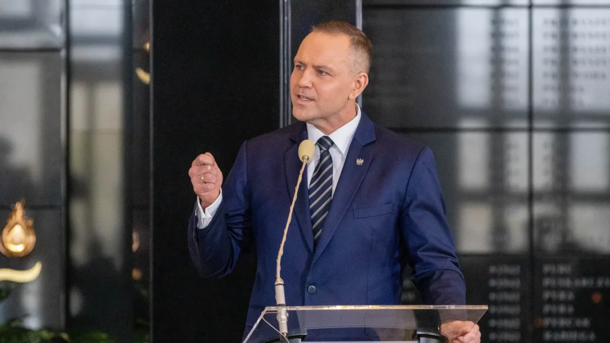 Polonya'da nawrocki-orbán görüşmesine yönelik değerlendirmeler: eleştiri öne çıkıyor 1 Polonya da nawrocki orb n gorusmesine yonelik degerlendirmeler elestiri one cikiyor 55378