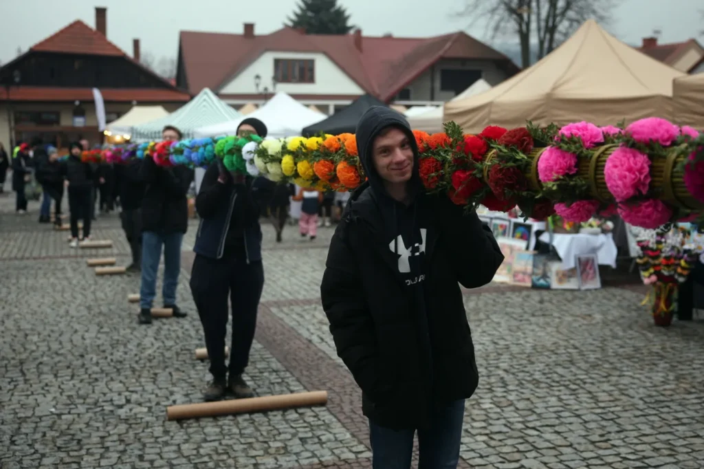 polonya da palma yarismasi 35 8 metrelik palma birinciligi kazandi 56659