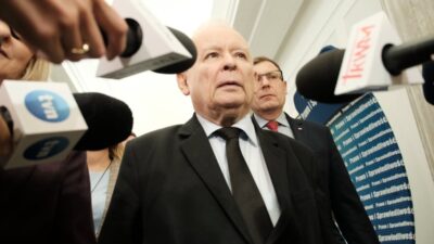 Polonya'da "safe" fonu tartışması: hükümet ve cumhurbaşkanı arasında anlaşmazlık 4 Polonya da safe fonu tartismasi hukumet ve cumhurbaskani arasinda anlasmazlik 56050