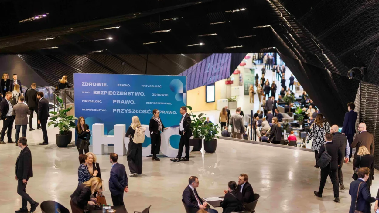 Polonya da saglik sisteminin gelecegi katowice kongresi nde masaya yatirildi 52971