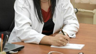 Polonya da sarhos doktorun nobeti hastalarin hayati tehlikede 53496