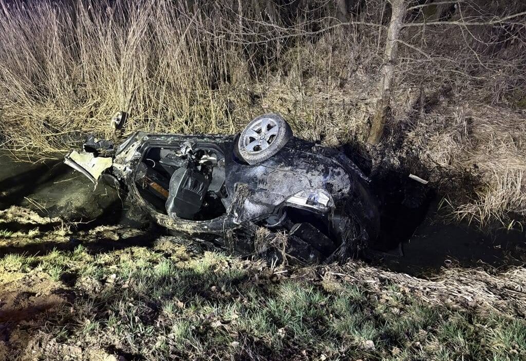 Polonya'da trafik kazası: 1 ölü, 3 yaralı 1 Polonya da trafik kazasi 1 olu 3 yarali 55085