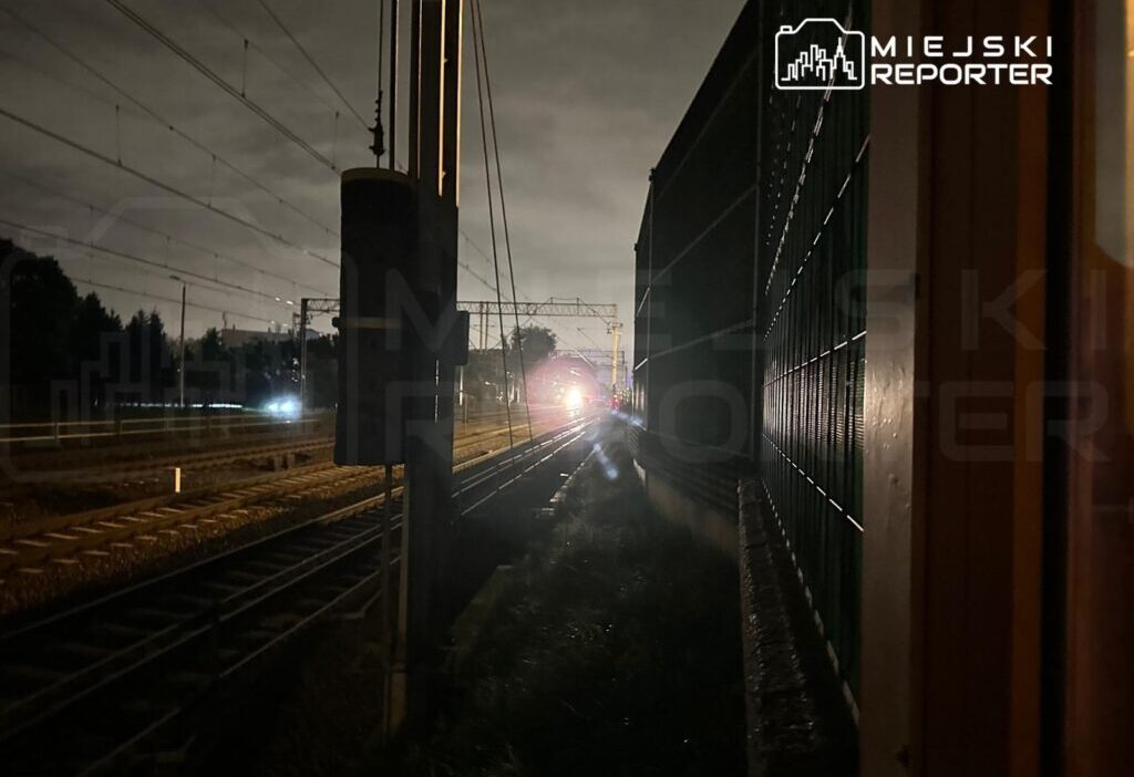 Polonya'da tren rayında bulunan şahıs hastanede hayatını kaybetti 1 Polonya da tren rayinda bulunan sahis hastanede hayatini kaybetti 56868