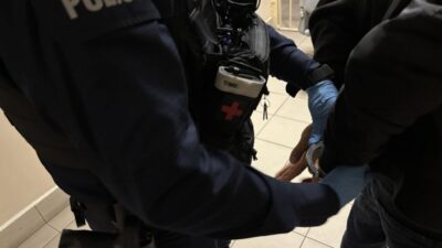 Polonya da tunuslu supheli hirsizlik ve yasa disi i kamet suclarindan gozaltina alindi 56147