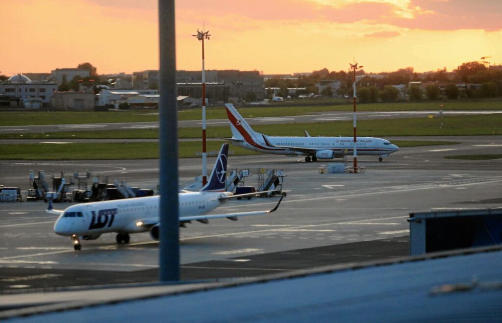 polonya disisleri bakanligi orta dogu seyahatlerine karsi uyariyor 55350