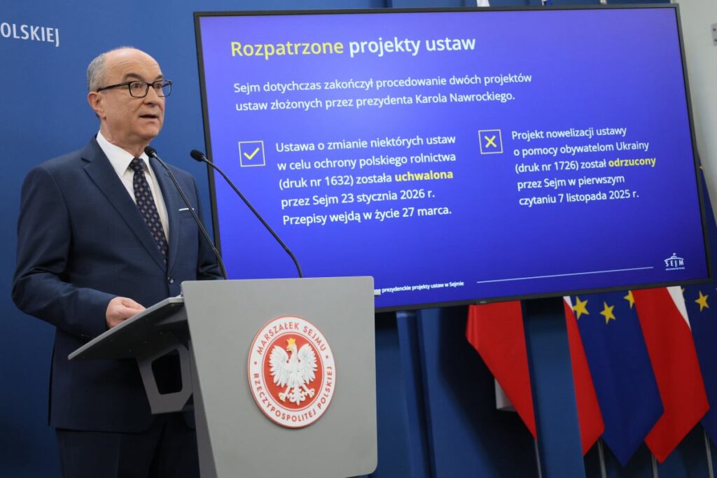 polonya parlamentosu baskani cumhurbaskani nin savunma fonu yasa tasarisini finansman eksikligi gerekcesiyle i sleme almadi 52886