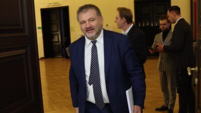 Polonya parlamentosu, cumhurbaşkanı nawrocki'nin ceza muhakemesi kanunu değişikliğine yönelik vetosunu oylayacak 3 Polonya parlamentosu cumhurbaskani nawrocki nin ceza muhakemesi kanunu degisikligine yonelik vetosunu oylayacak 55914