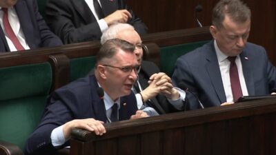 Polonya parlamentosu'nda pedofili i̇ddiaları ve siyasi suçlamalar gündemi sarsıyor 4 Polonya parlamentosu nda pedofili i ddialari ve siyasi suclamalar gundemi sarsiyor 56025