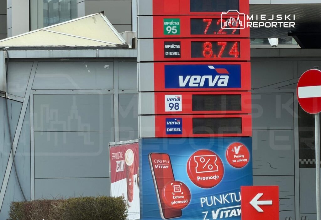 Polonya parlamentosu yakıt fiyatlarını düşürme yasasını kabul etti 1 Polonya parlamentosu yakit fiyatlarini dusurme yasasini kabul etti 56007