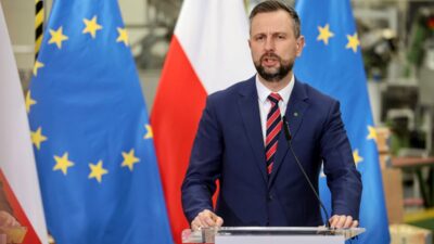 Polonya, patriot füze sistemlerini görev alanından çekmeyecek 2 Polonya patriot fuze sistemlerini gorev alanindan cekmeyecek 57094