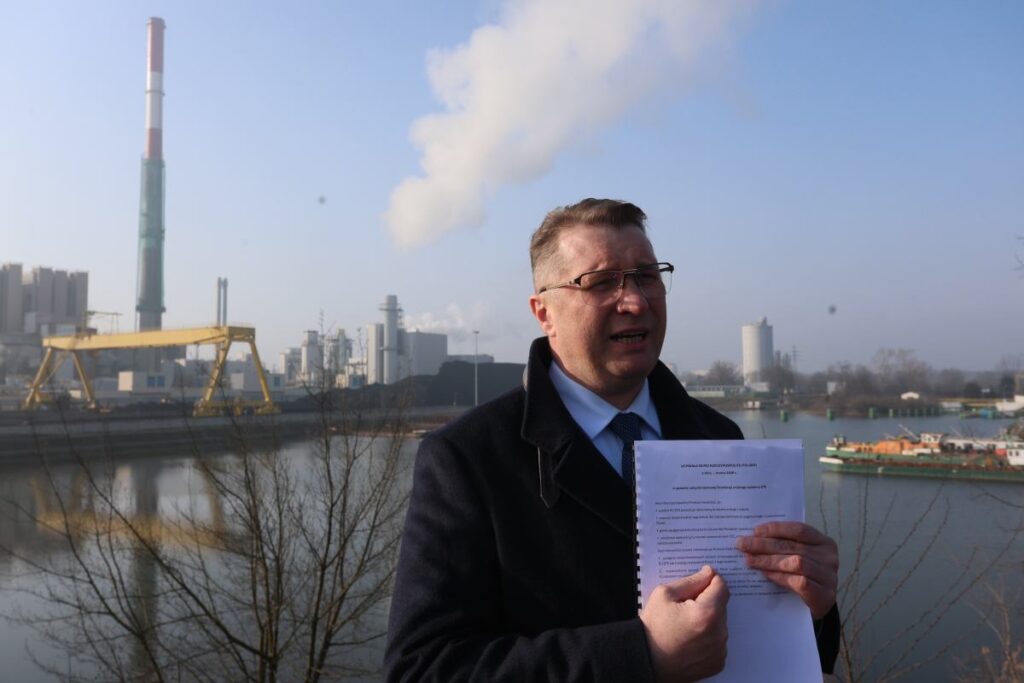 polonyali aday basbakan ab emisyon ticaret sistemi ni ets elestirdi 51665