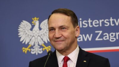 Polonyali bakan sikorski den enerji politikasi elestirisi cifte standart ve rusya tehdidi 55259