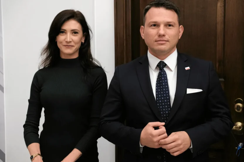 Polonyali milletvekili zaj czkowska hernik yeni bir gruba gecti mentzen tepki gosterdi 55277