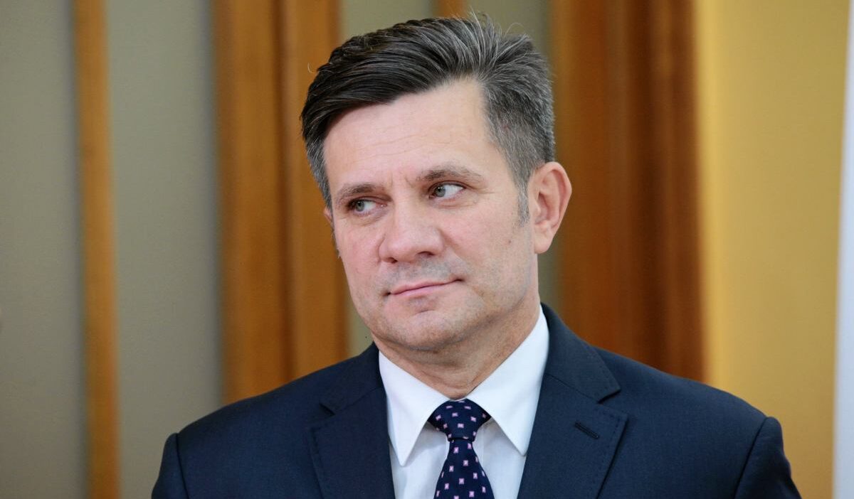 Polonyali senator pis in yon degisimini elestirdi bu parti i cin gelmedim 52337