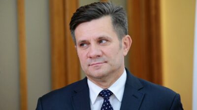 Polonyali senator pis in yon degisimini elestirdi bu parti i cin gelmedim 52337