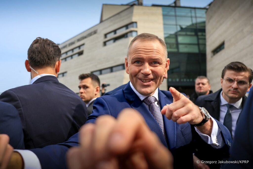 polonyali vekil urbaniak cumhurbaskani nawrocki den fiziksel saldiri tehdidi aldigini i ddia etti 54877