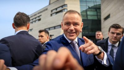 Polonyali vekil urbaniak cumhurbaskani nawrocki den fiziksel saldiri tehdidi aldigini i ddia etti 54877