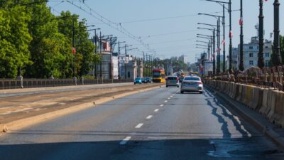 Poniatowski viyadugu onarimina devam yayak yolu kapanacak ve serit daralacak 50511