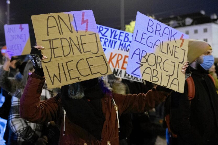 Pszczyny doktorlari hastanin yasamini tehdit etme ve taksirle olumden mahk m edildi 50716